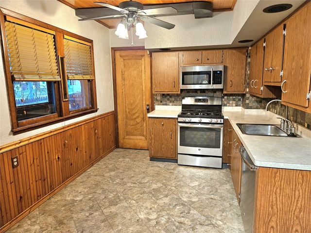 417 VERMONT Avenue, Erie, PA 16505