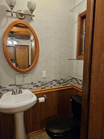 417 VERMONT Avenue, Erie, PA 16505