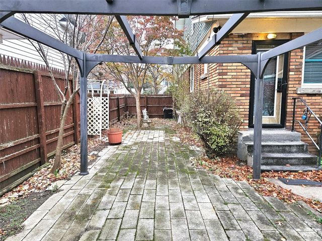 417 VERMONT Avenue, Erie, PA 16505