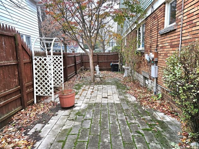 417 VERMONT Avenue, Erie, PA 16505