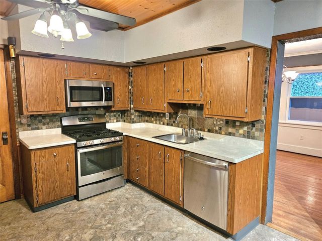 417 VERMONT Avenue, Erie, PA 16505