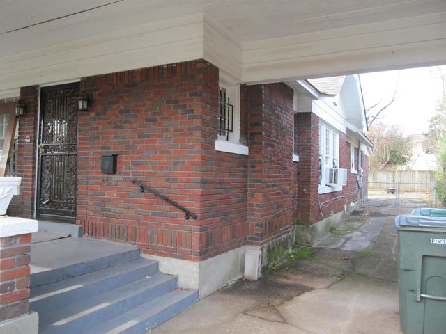 469 N WILLETT ST, Memphis, TN 38112