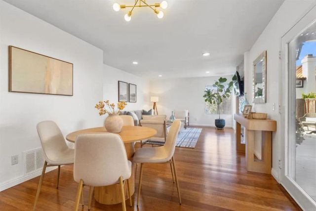 411 Calle Corazon, Oceanside, CA 92057