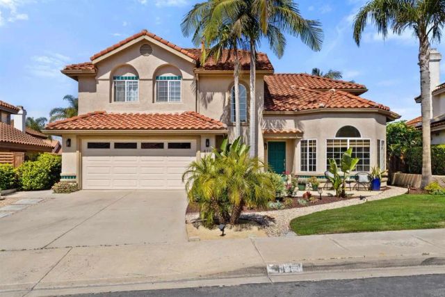 411 Calle Corazon, Oceanside, CA 92057