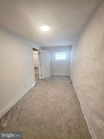 6965 CLINTON RD, Upper Darby, PA 19082