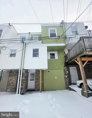 6965 CLINTON RD, Upper Darby, PA 19082