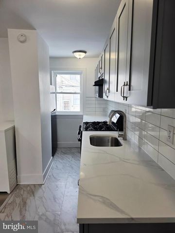 6965 CLINTON RD, Upper Darby, PA 19082