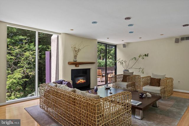 7700 OLD DOMINION DR, Mclean, VA 22102