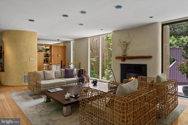 7700 OLD DOMINION DR, Mclean, VA 22102