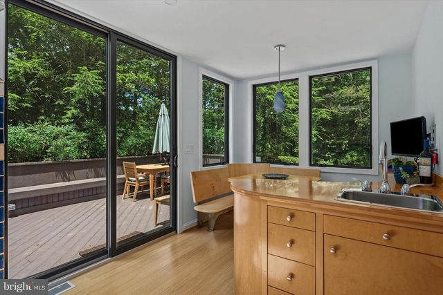 7700 OLD DOMINION DR, Mclean, VA 22102