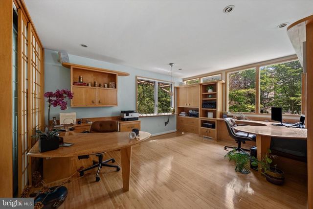 7700 OLD DOMINION DR, Mclean, VA 22102
