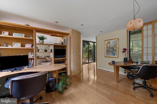 7700 OLD DOMINION DR, Mclean, VA 22102