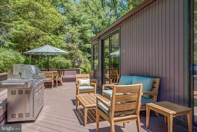 7700 OLD DOMINION DR, Mclean, VA 22102