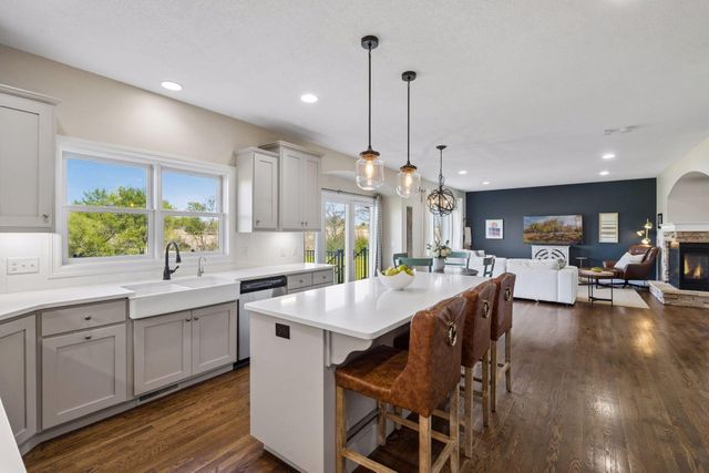 25735 Highview Avenue, Farmington, MN 55024