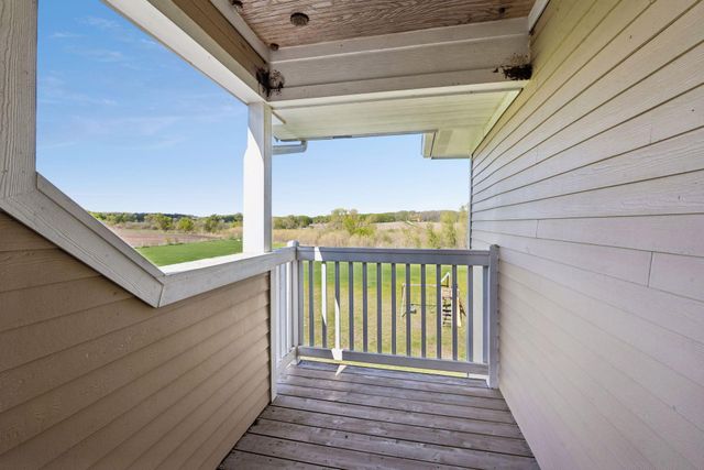 25735 Highview Avenue, Farmington, MN 55024