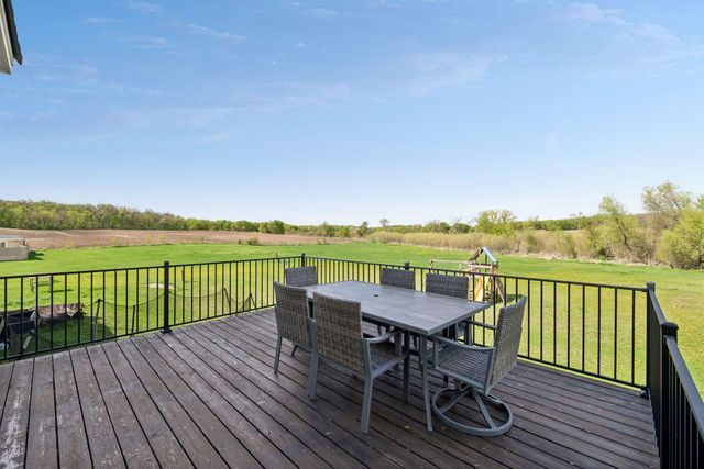 25735 Highview Avenue, Farmington, MN 55024