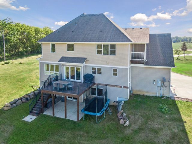 25735 Highview Avenue, Farmington, MN 55024