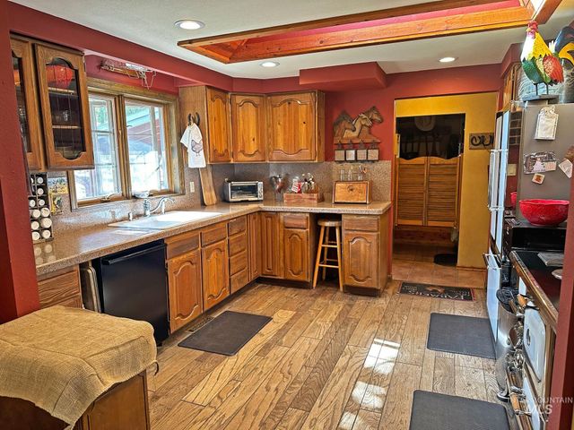 19 Hisaw Road, Horseshoe Bend, ID 83629