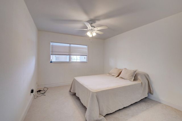 468 Saxony J, Delray Beach, FL 33446
