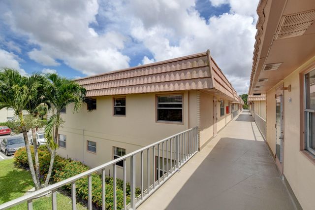 468 Saxony J, Delray Beach, FL 33446
