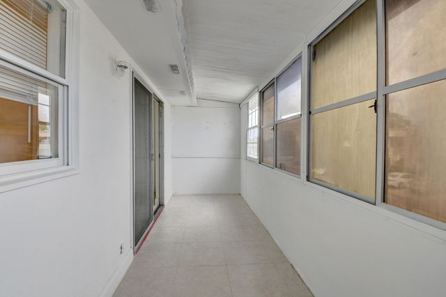 468 Saxony J, Delray Beach, FL 33446