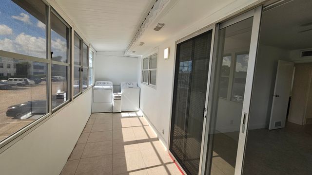 468 Saxony J, Delray Beach, FL 33446