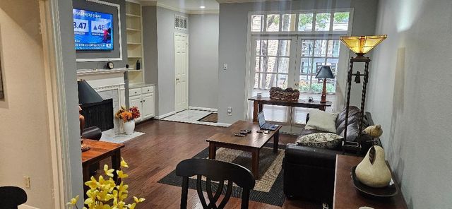 4000 Purdue Street 107, Houston, TX 77005