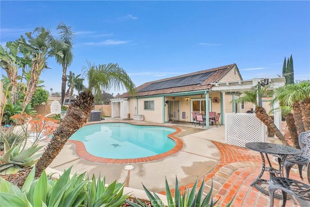 6266 Pathfinder Road, Riverside, CA 92504