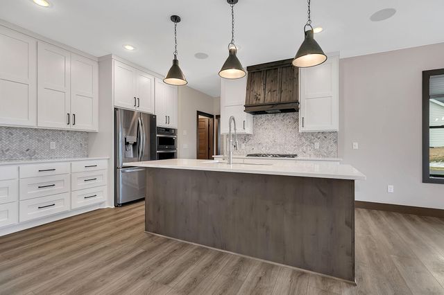 504 Northern Meadows Lane, Sartell, MN 56377