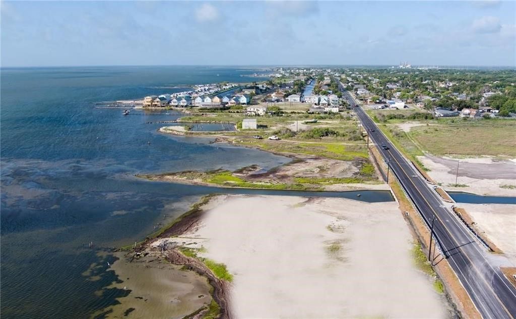 2849 Laguna Shores Dr., Corpus Christi, TX 78418 — photo 4