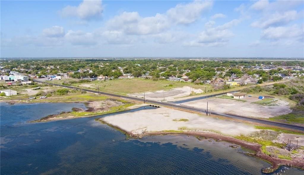 2849 Laguna Shores Dr., Corpus Christi, TX 78418 — photo 5