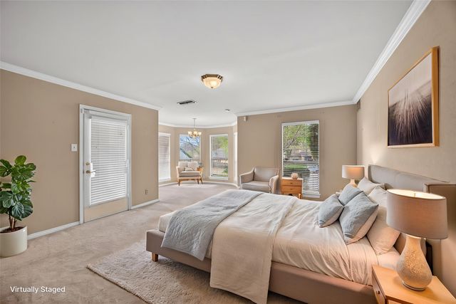 100 Castle Court, Irving, TX 75038