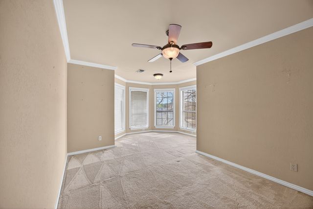 100 Castle Court, Irving, TX 75038