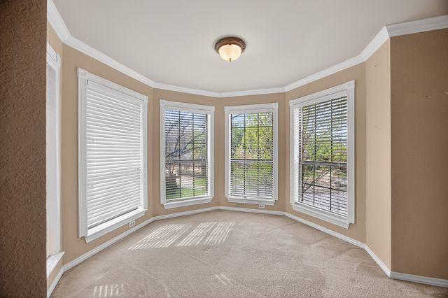 100 Castle Court, Irving, TX 75038