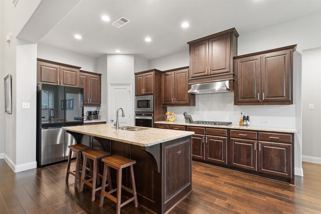 1003 Fenwick Lane, Forney, TX 75126