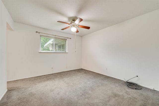 902 Dawnview Street, Arlington, TX 76014