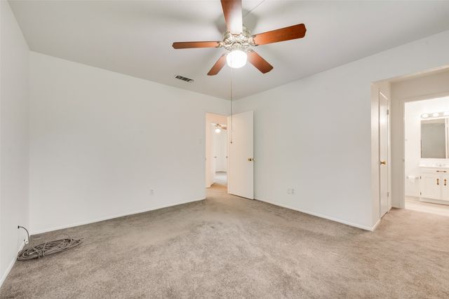 902 Dawnview Street, Arlington, TX 76014