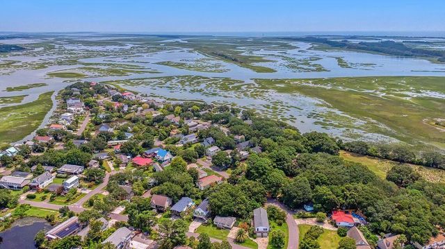 1627 Wigeon Lane, Charleston, SC 29412