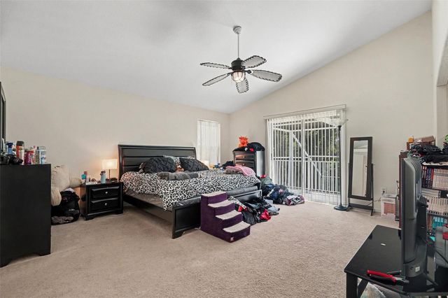 7212 HAMMET ROAD, Tampa, FL 33647