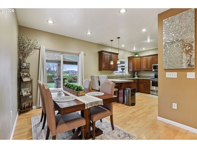 8975 Se 282ND Ave, Boring, OR 97009