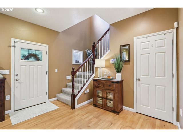 8975 Se 282ND Ave, Boring, OR 97009