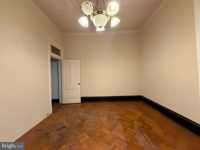 1703 LINDEN AVE, Baltimore, MD 21217