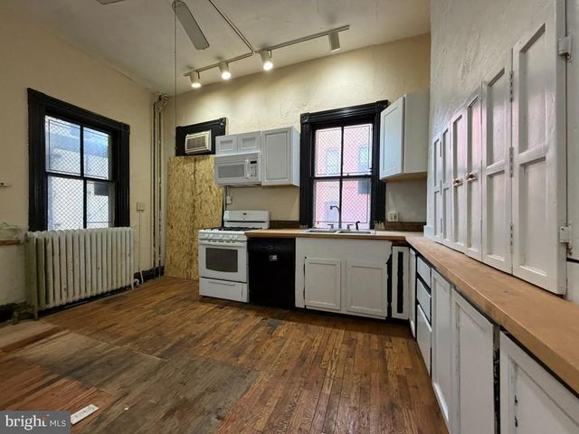 1703 LINDEN AVE, Baltimore, MD 21217