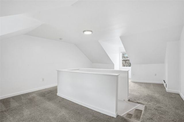 95 Wyoming St, Mt Washington, PA 15211