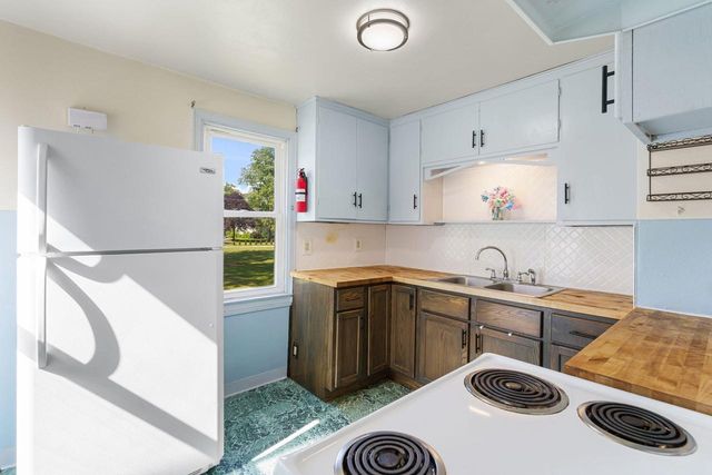 1814 PLEASANT AVENUE, New Holstein, WI 53061