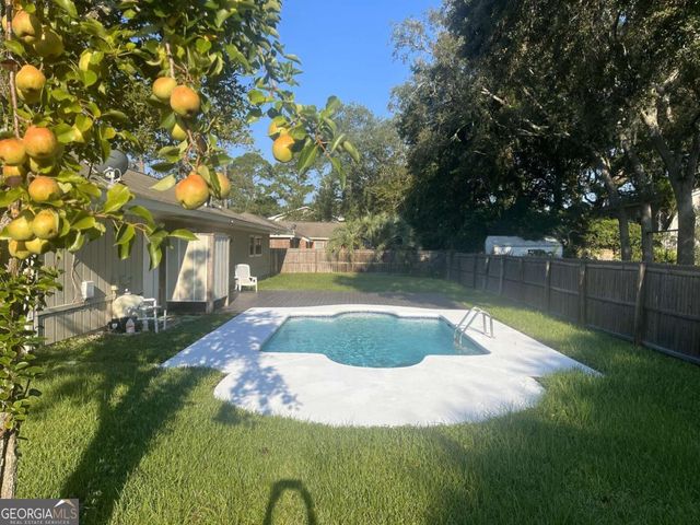 500 Rivera Drive, St. Simons, GA 31522