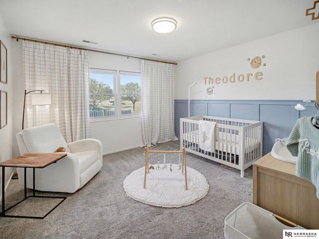 2151 N 81st Street, Lincoln, NE 68505