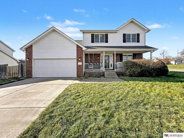 2151 N 81st Street, Lincoln, NE 68505