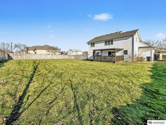 2151 N 81st Street, Lincoln, NE 68505