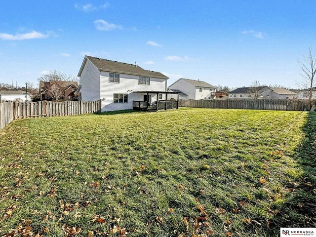 2151 N 81st Street, Lincoln, NE 68505